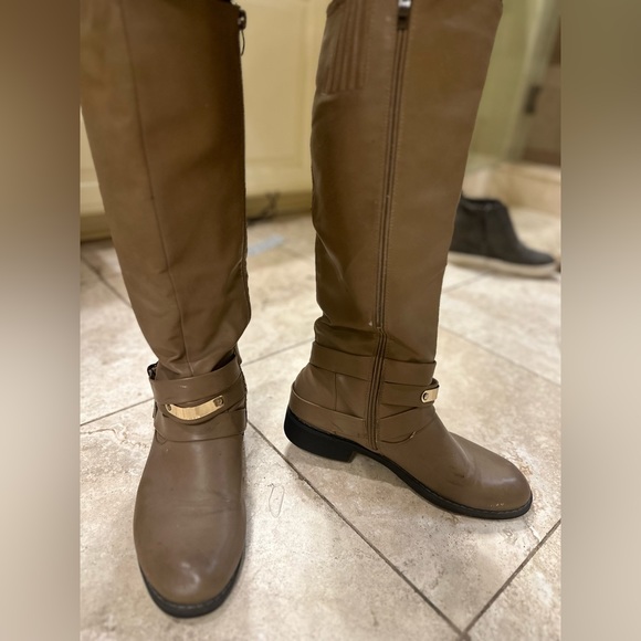 Italina Boutique Purchased Chestnut buckle riding boots Size 8.5 - Picture 8 of 8